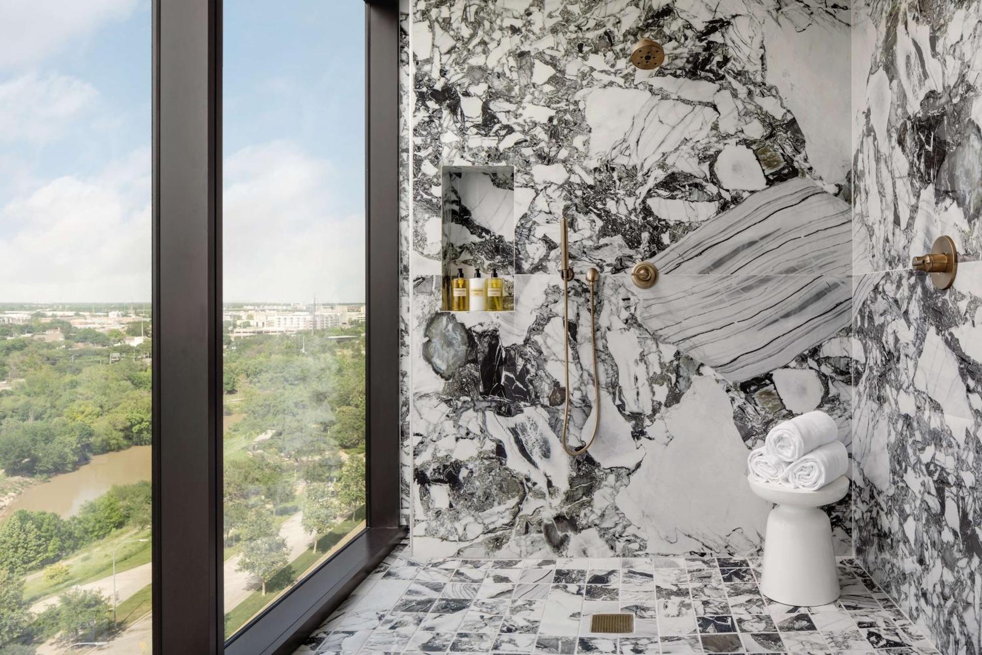 فندق Thompson Houston, By Hyatt المظهر الخارجي الصورة